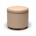 Pouf en cuir synthétique beige avec base en bois dimensions 30 x 30 x 40cm
